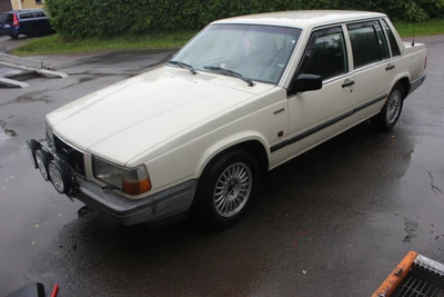 Volvo 740 1990, photo 6/13