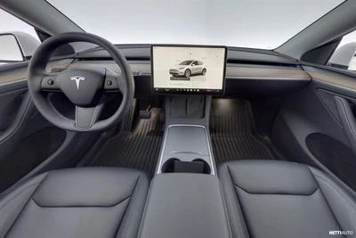Tesla Model Y Long Range Dual Motor 2023, kuva 7/29