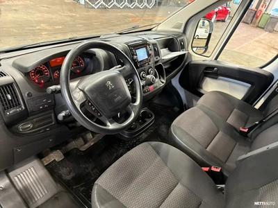 Peugeot Boxer 335 L3H2 BlueHDi 130 2019, photo 6/10