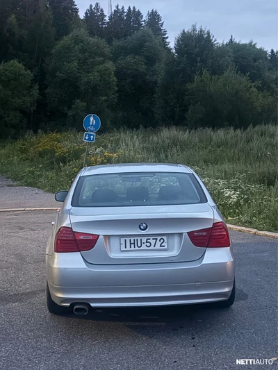 BMW 318 A E90 Sedan Business 2009, photo 2/17
