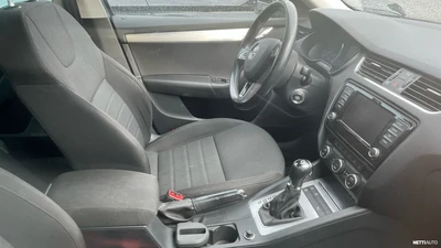 Skoda Octavia 2015, kuva 4/8