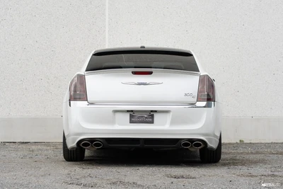 Chrysler 300 300C Sport 5.7 HEMI V8 2011, photo 2/18