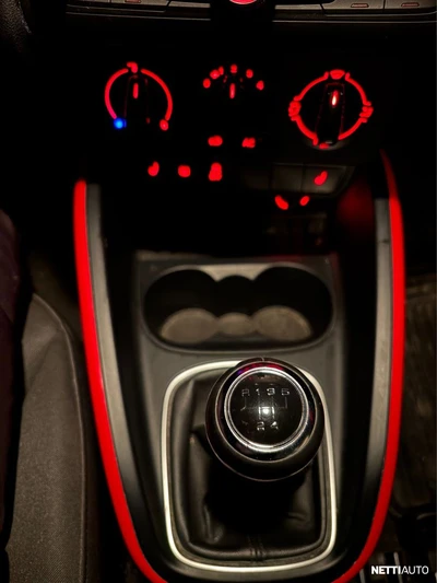 Audi A1 2014, kuva 5/15
