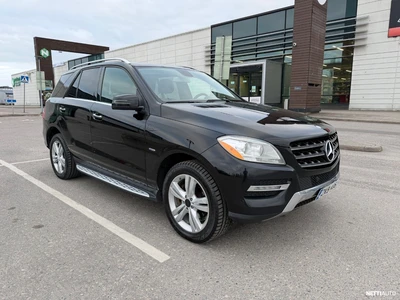 Mercedes-Benz ML 350 bluetec 2012, kuva 1/28