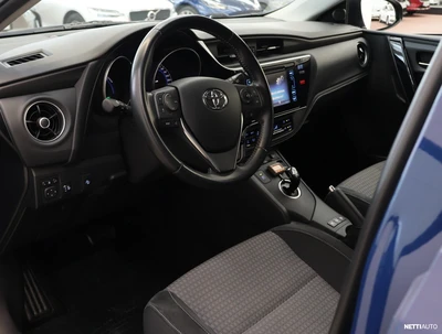 Toyota Auris 2017, kuva 7/10