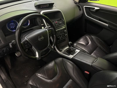 Volvo XC60 XC60 Farmari (AC) 4ov 1984cm3 2010, kuva 6/24