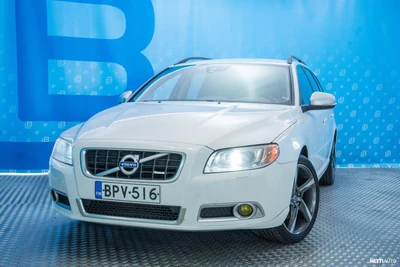 Volvo V70 D4 R-Design Business 2013, photo 2/10