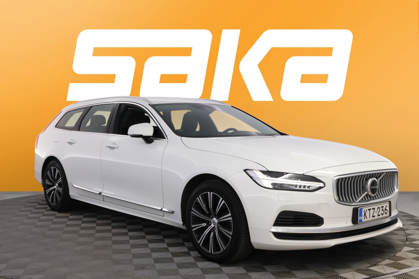 Volvo V90