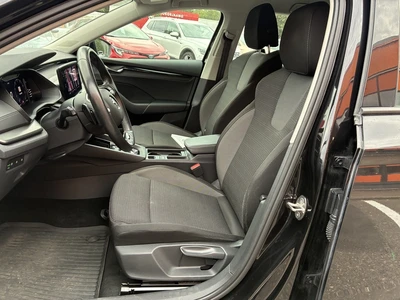 Skoda Octavia 2022, photo 6/6