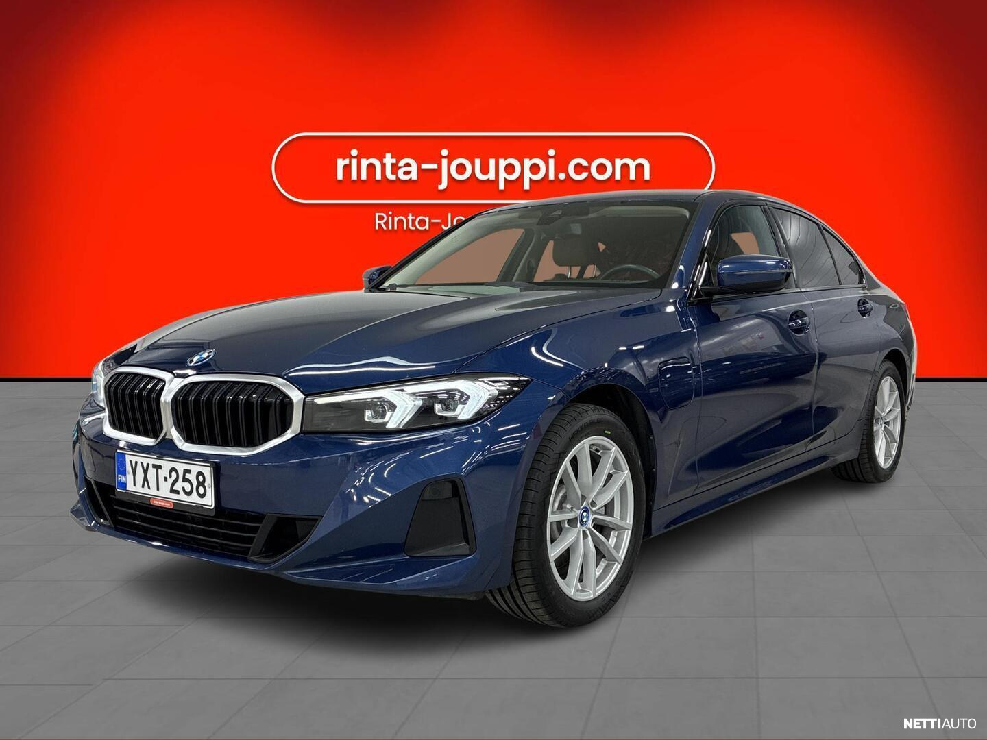 BMW 330