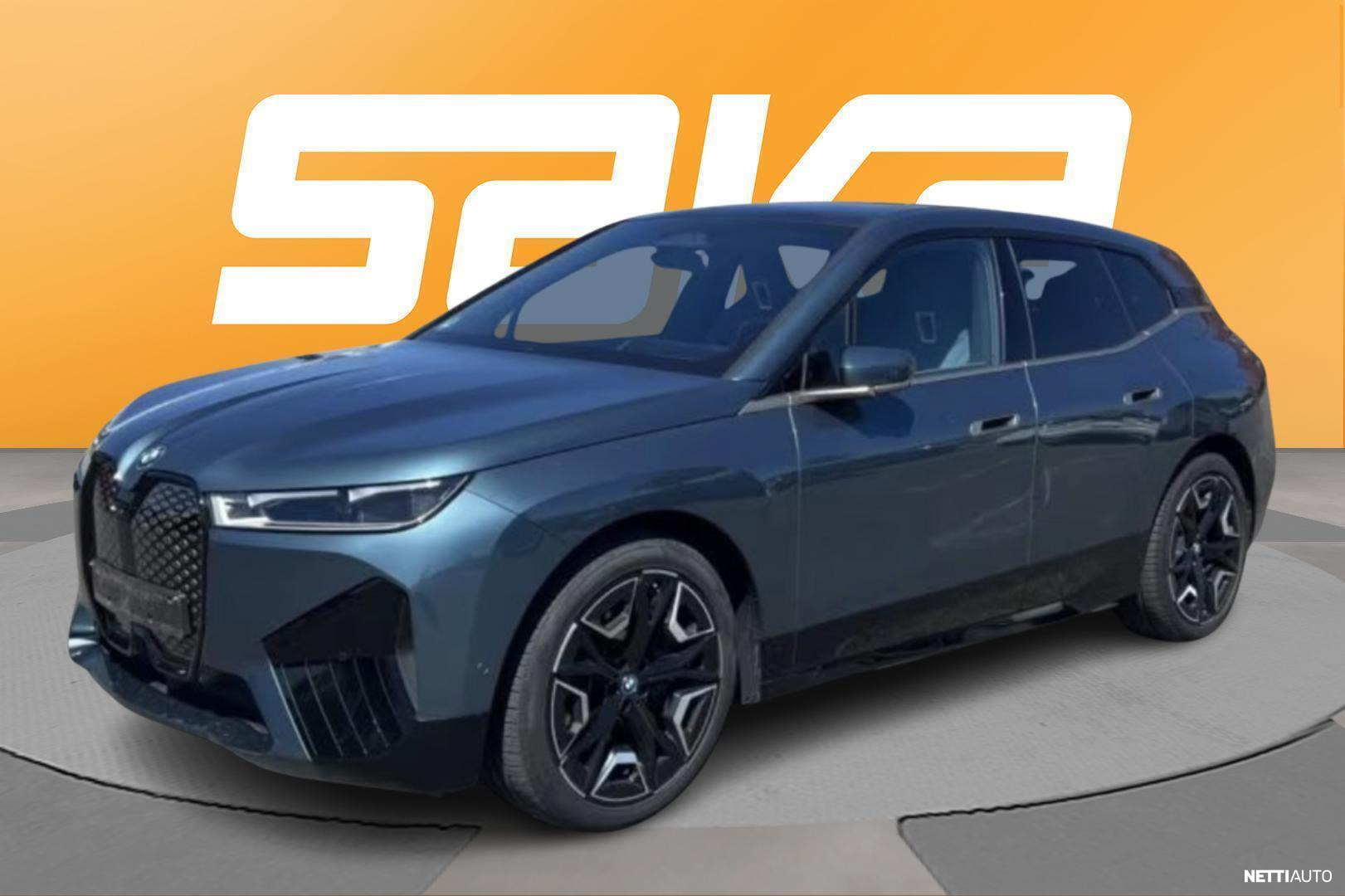 BMW iX