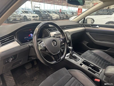 Volkswagen Passat 2015, kuva 6/10