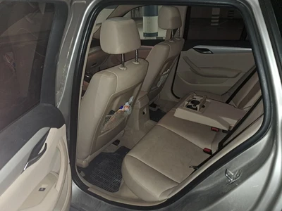 BMW X1 2011, kuva 7/11