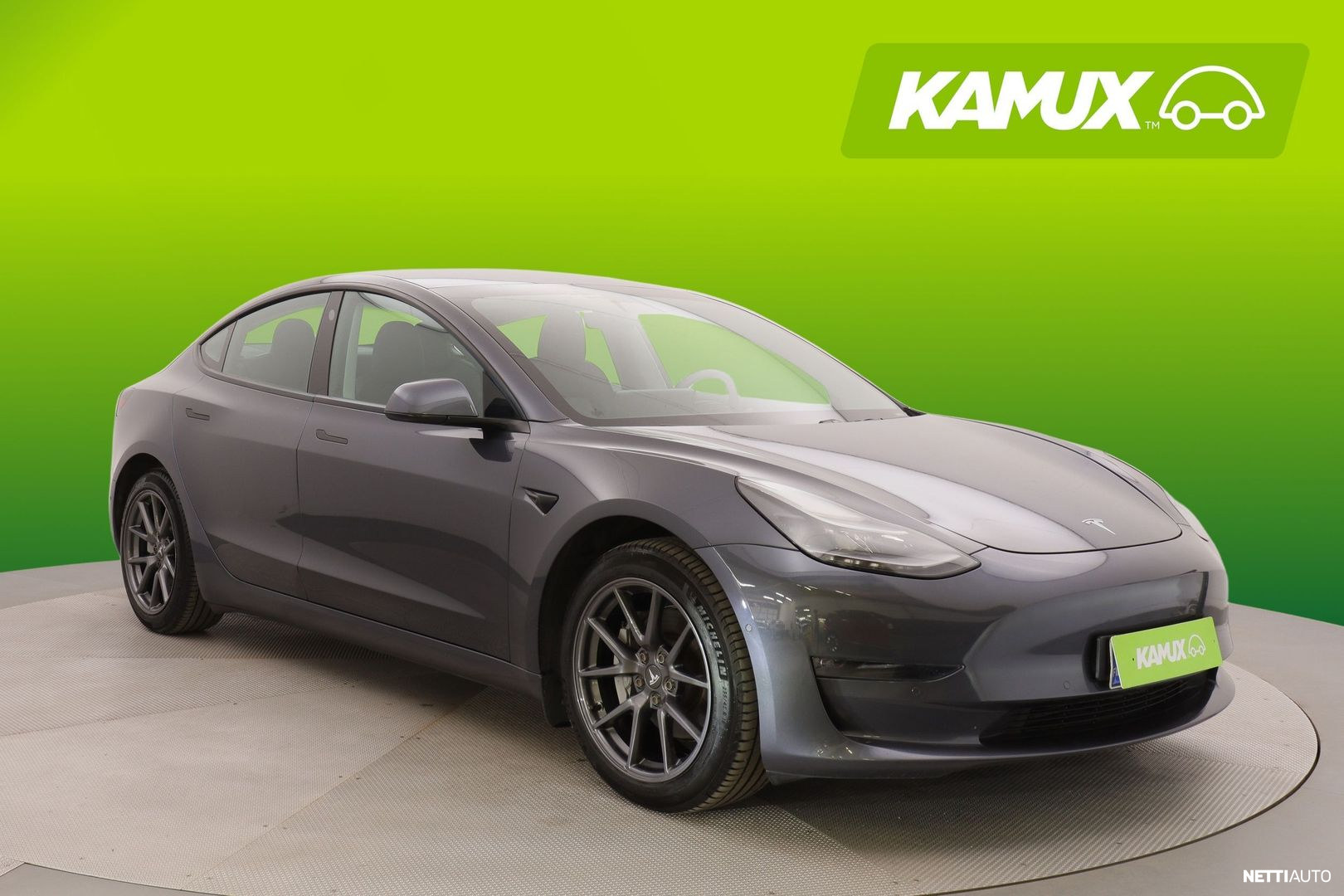 Tesla Model 3 Long Range AWD