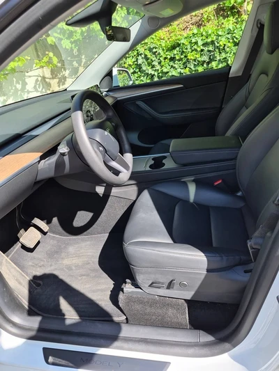 Tesla Model Y Long Range 2022, kuva 6/9