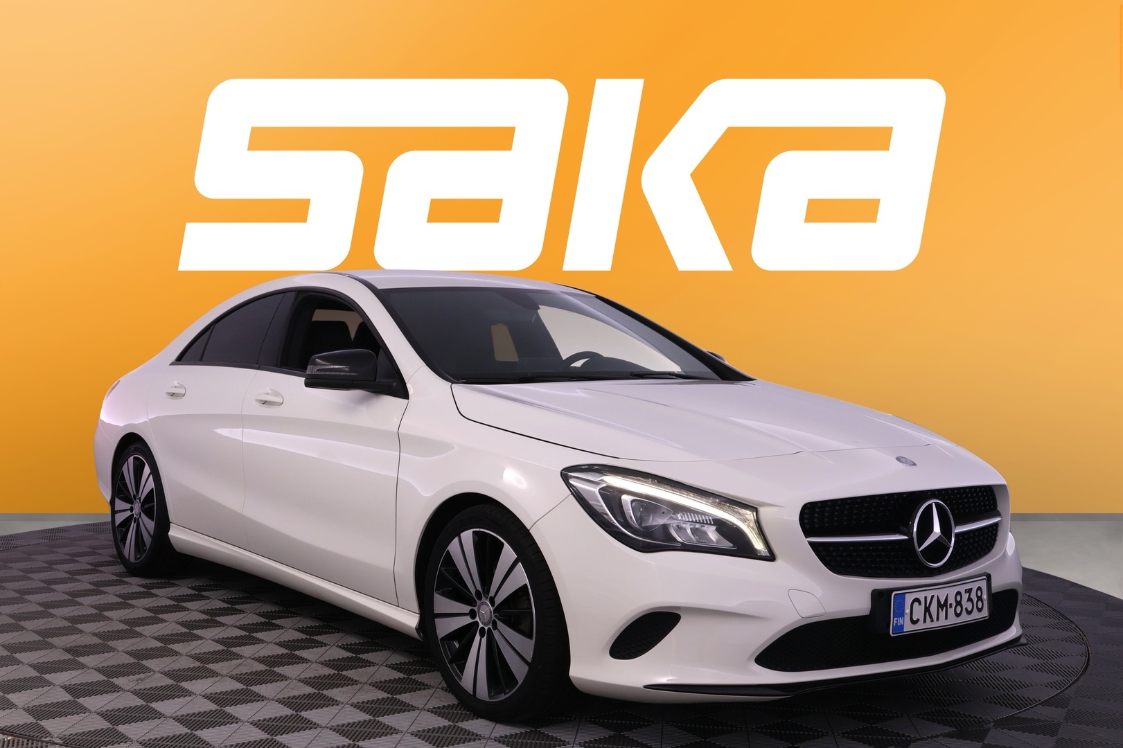 Mercedes-Benz CLA 180 d A Premium Business