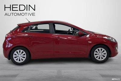 Hyundai i30 1,4 6MT ISG Classic 2017, photo 6/24