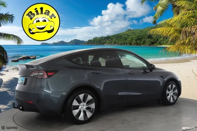 Tesla Model Y RWD 2023, photo 7/33
