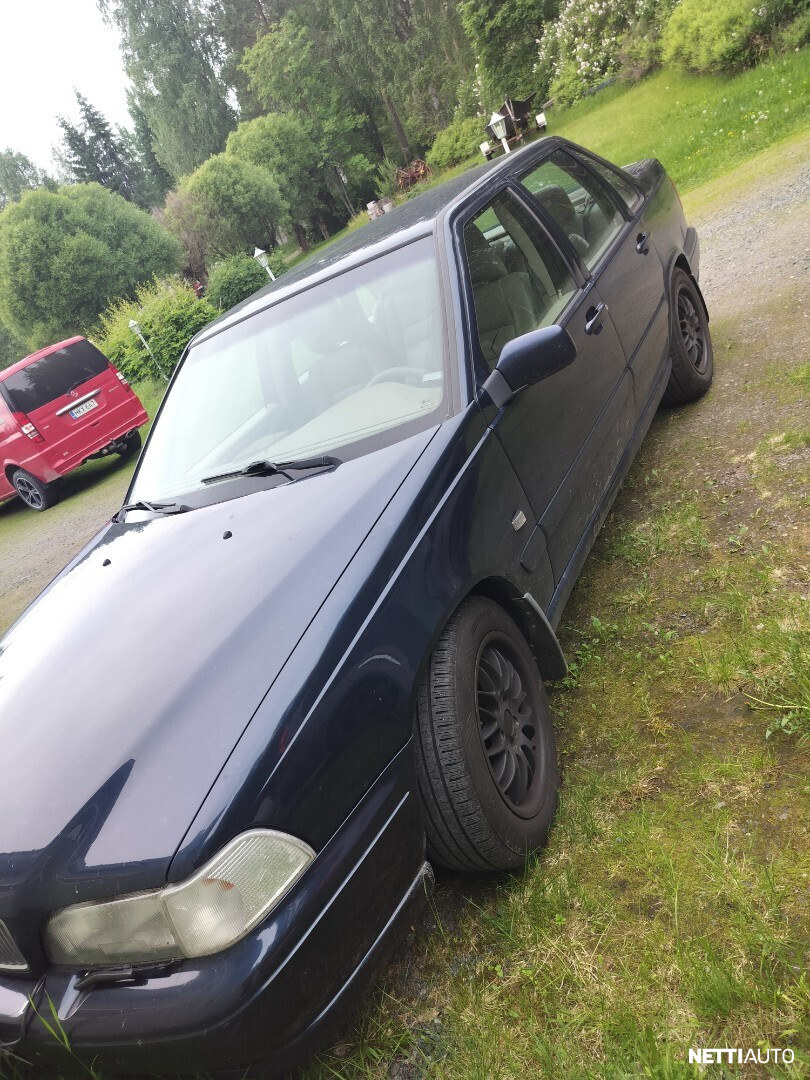 Volvo S70