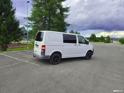 Volkswagen Transporter 2010, photo 5/11