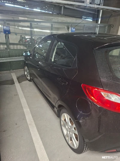 Mazda 2 1,5 Sport Business 5MT 5ov Z05 2008, photo 6/18