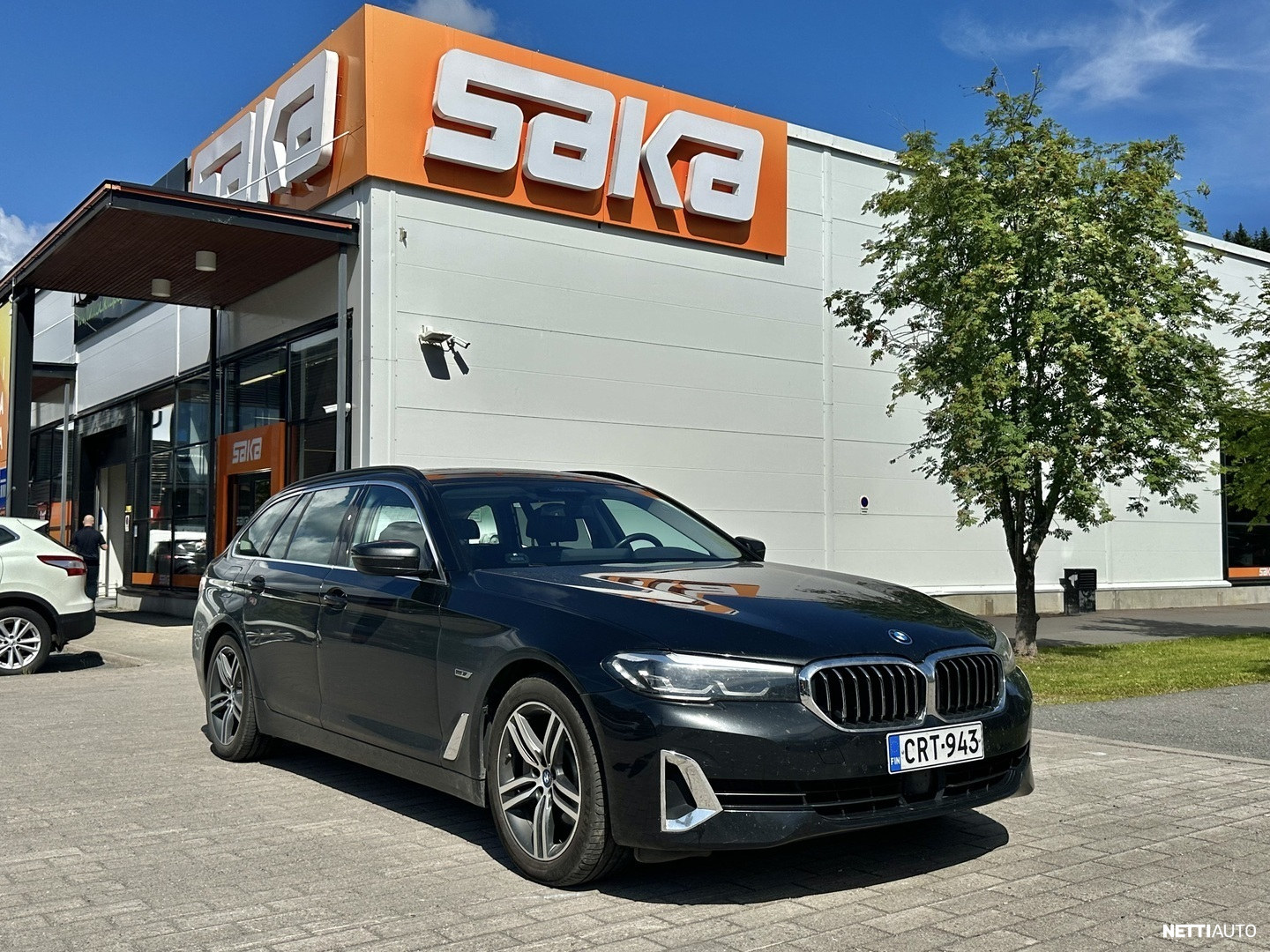 BMW 530