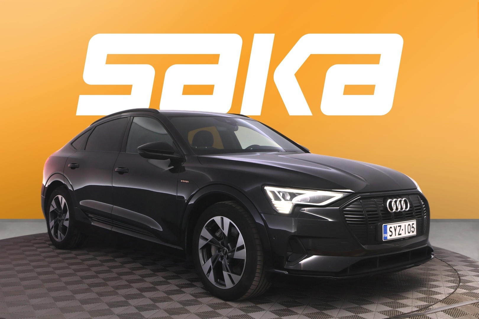 Audi e-tron
