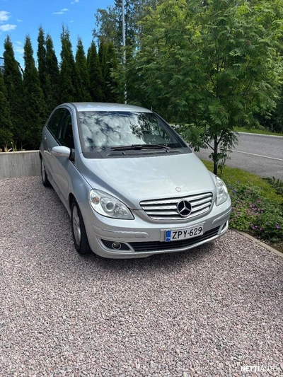 Mercedes-Benz B 2006, photo 1/12