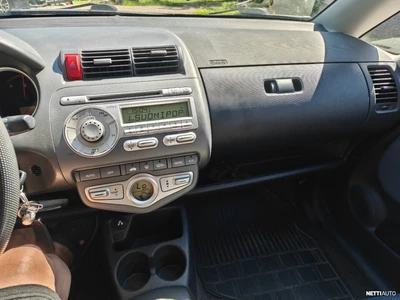 Honda Jazz 5D 1,4i LS VSA 2008, kuva 4/4