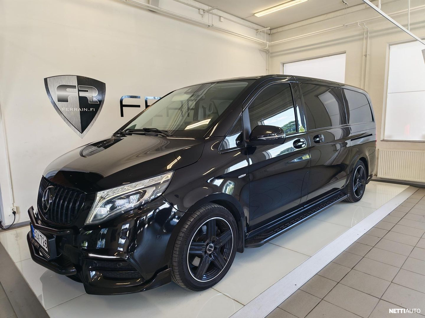 Mercedes-Benz V