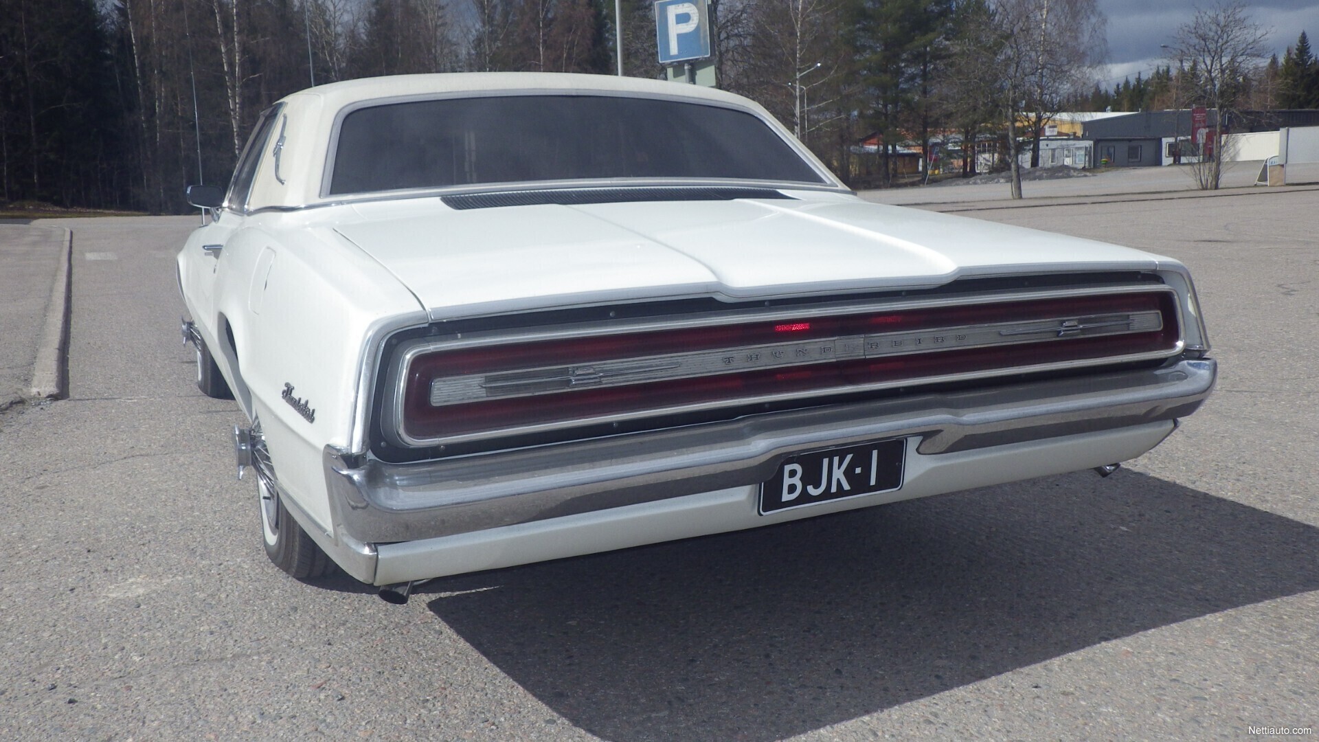 Ford Thunderbird