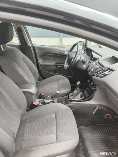 Ford Fiesta 2014, kuva 4/6