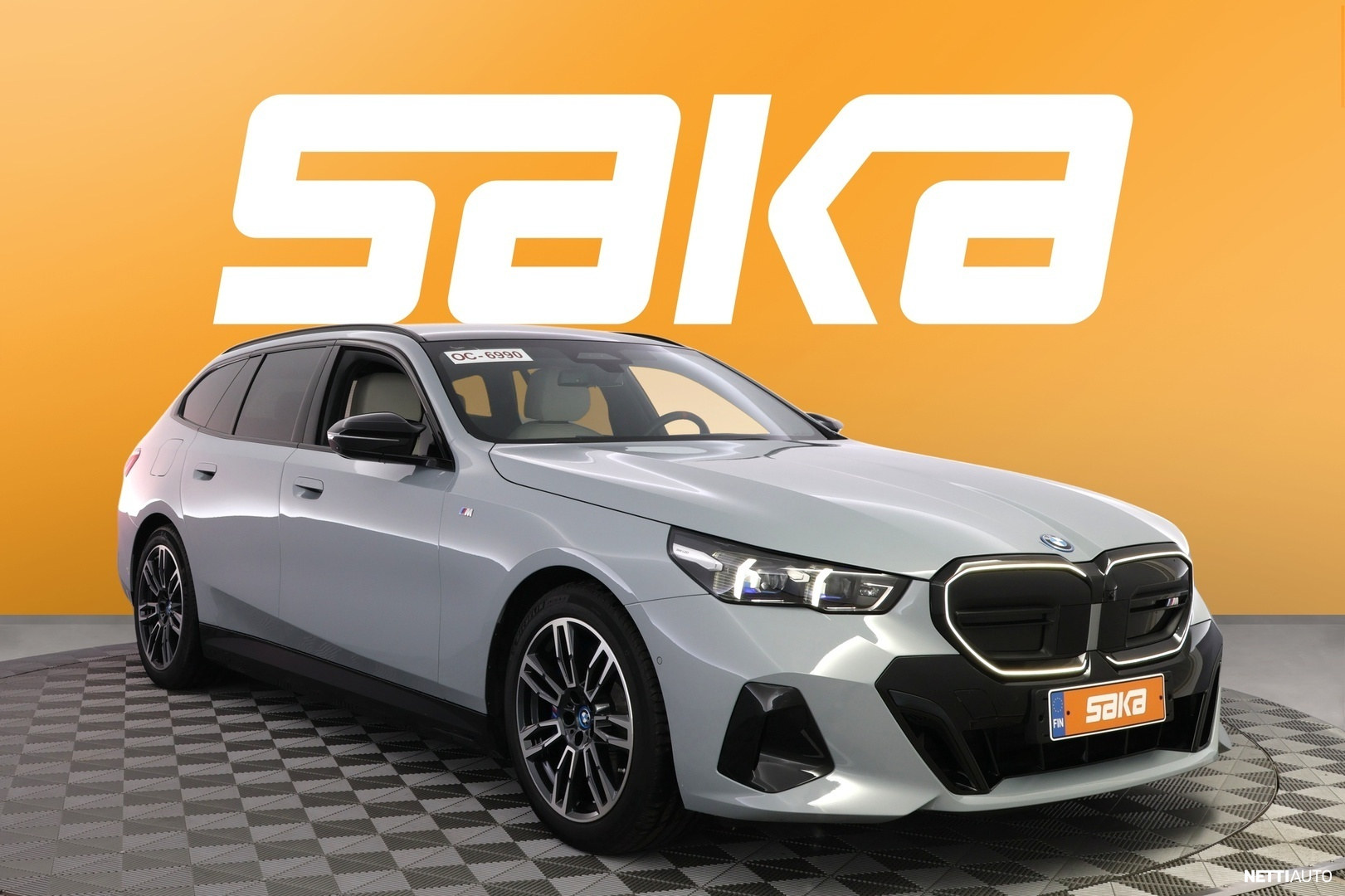 BMW i5 M60