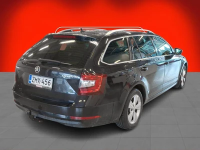 Skoda Octavia 2020, photo 3/4