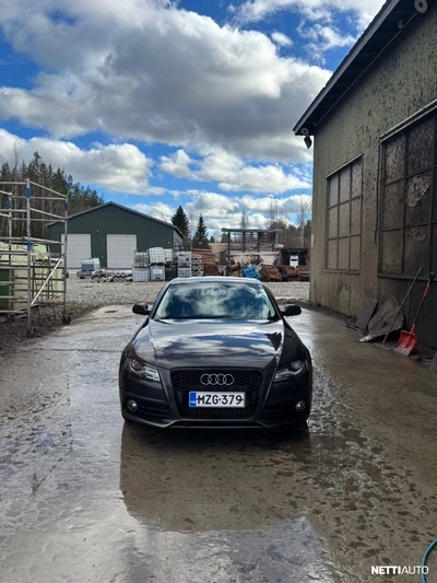 Audi A4 S-line 2010, photo 4/18