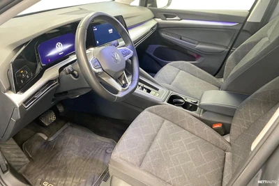 Volkswagen Golf 2023, kuva 6/10