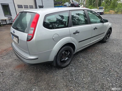 Ford Focus Juuri katsastettu 2006, kuva 6/13