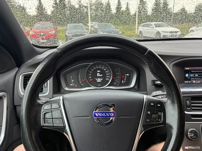 Volvo V60 V60 Farmari (AC) 4ov 2400cm3 A 2013, photo 5/5