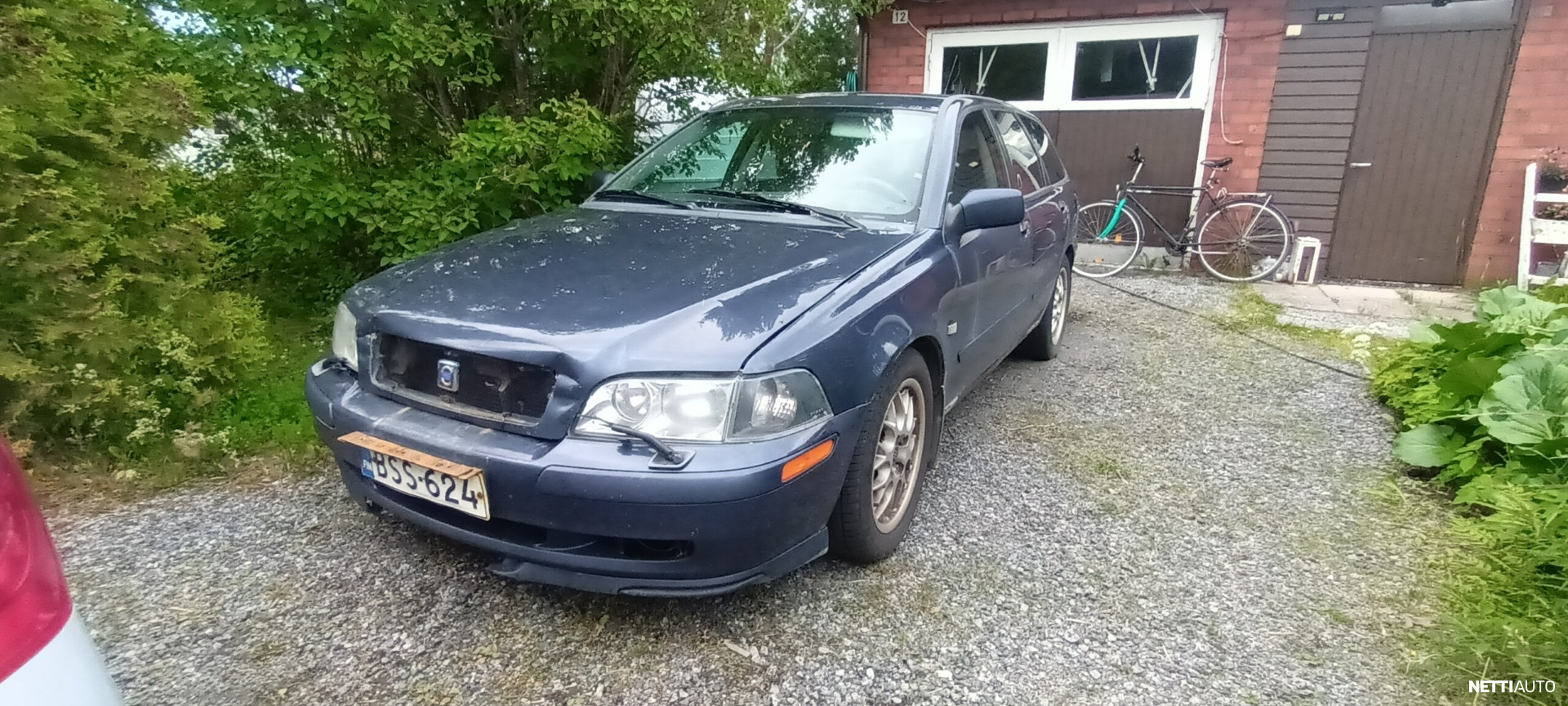 Volvo V40