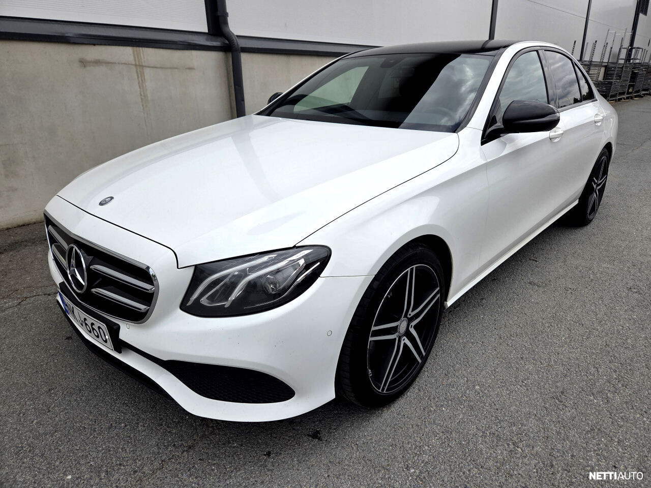 Mercedes-Benz E