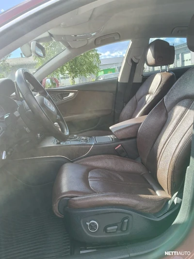 Audi A7 2011, kuva 7/14