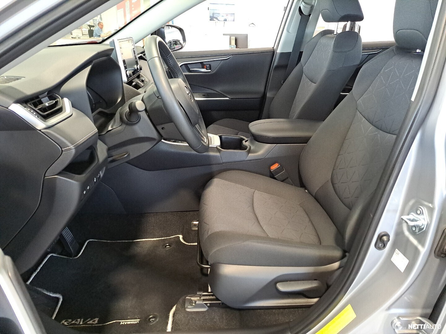 Toyota RAV4 2022, photo 2/7