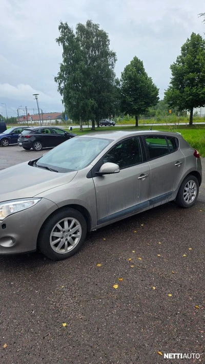 Renault Megane Expression 1,6 16V 110hv 2009, photo 2/7