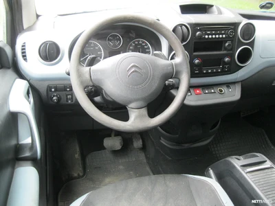 Citroen Berlingo 2012, photo 7/10