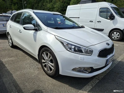 Kia Ceed 1,6 ISG EX SW EcoDynamics 2015, photo 1/4