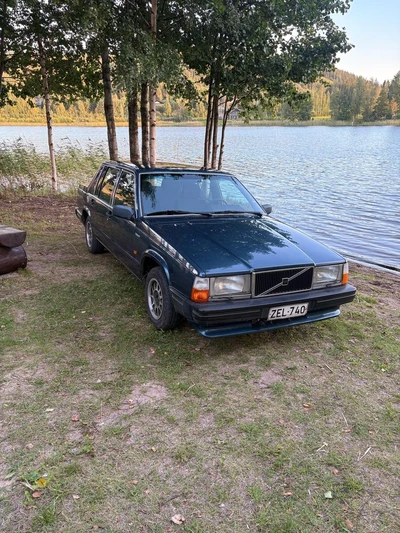 Volvo 740 GLE 1989, kuva 1/12