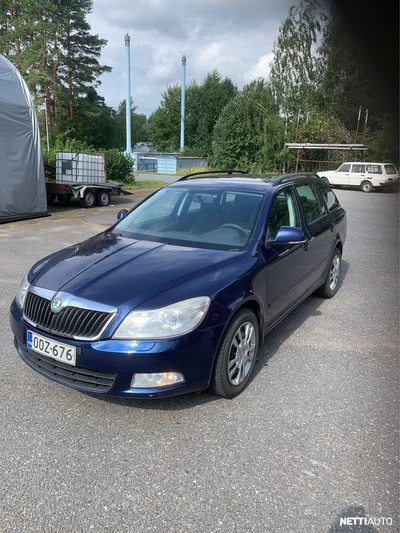 Skoda Octavia 2010, kuva 6/8