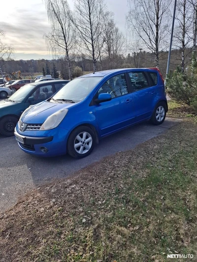 Nissan Note 2007, photo 2/5