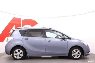 Toyota Verso 2009, photo 6/29