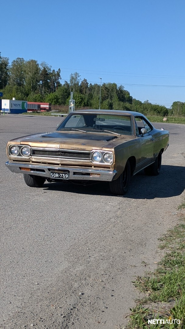 Plymouth GTX